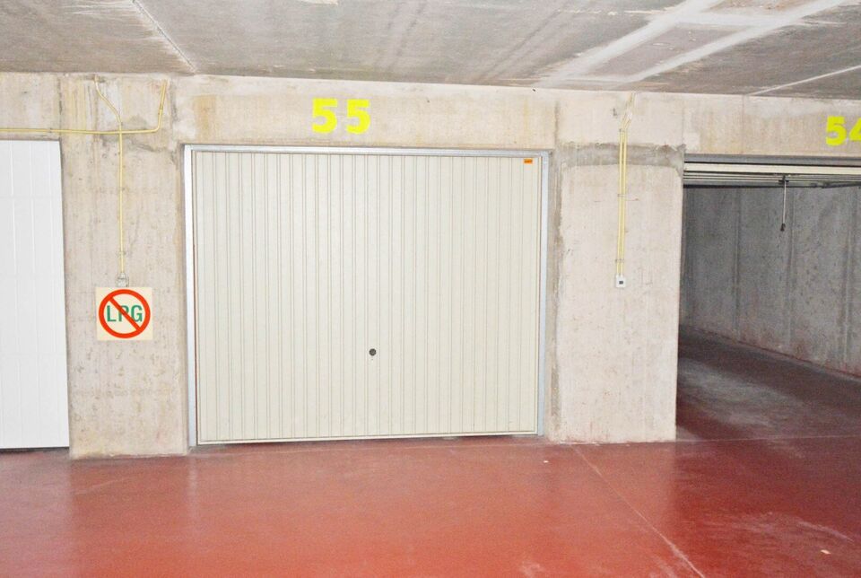 Garage box à louer à Knokke-Heist